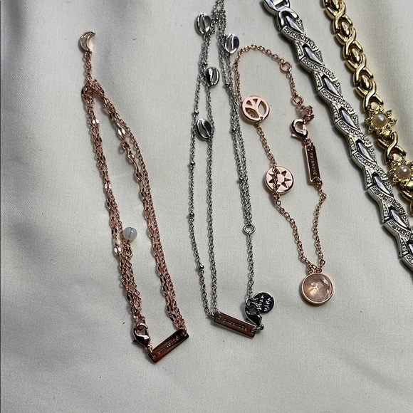 Elegant Women's bracelets bundle - Picture 2 of 14